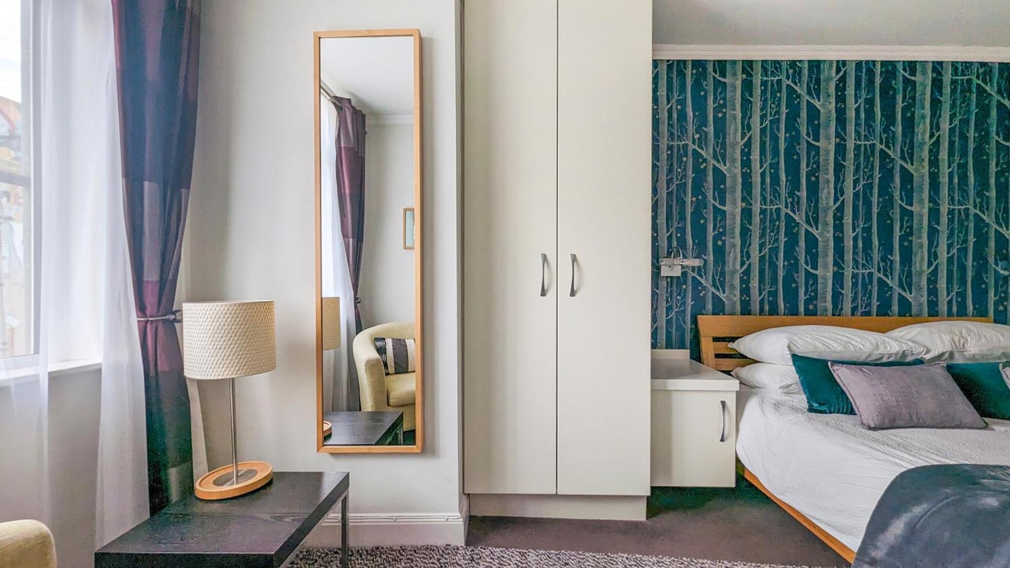 New Steine Apartment - Sea View - By Brighton Holiday Lets Екстериор снимка